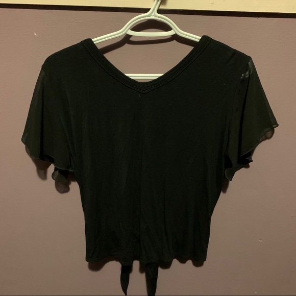 Black T-shirt with sheer sleeves - Picture 3 of 4